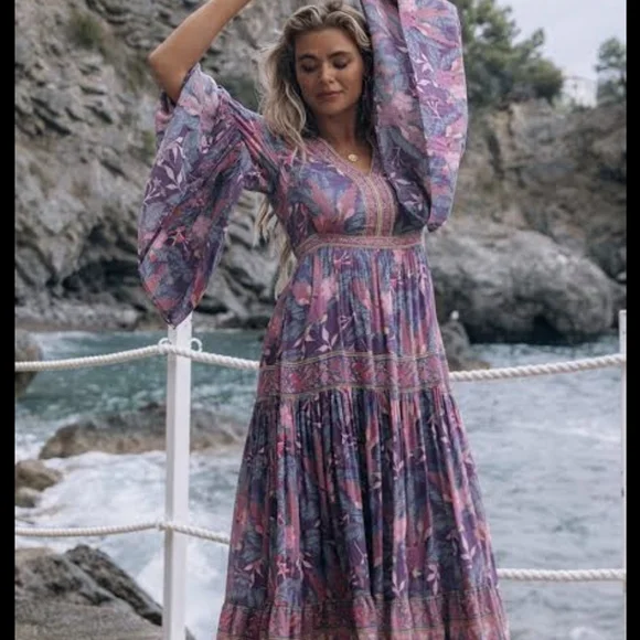 🍃 Spell Bianca Gown Wisteria 🍃 - Picture 5 of 13